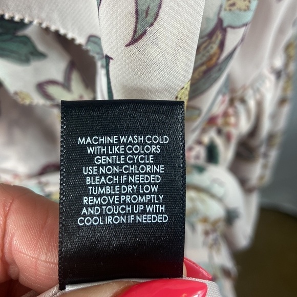 Torrid Blush Pink Floral Chiffon Tiered Babydoll Blouse - Picture 8 of 9